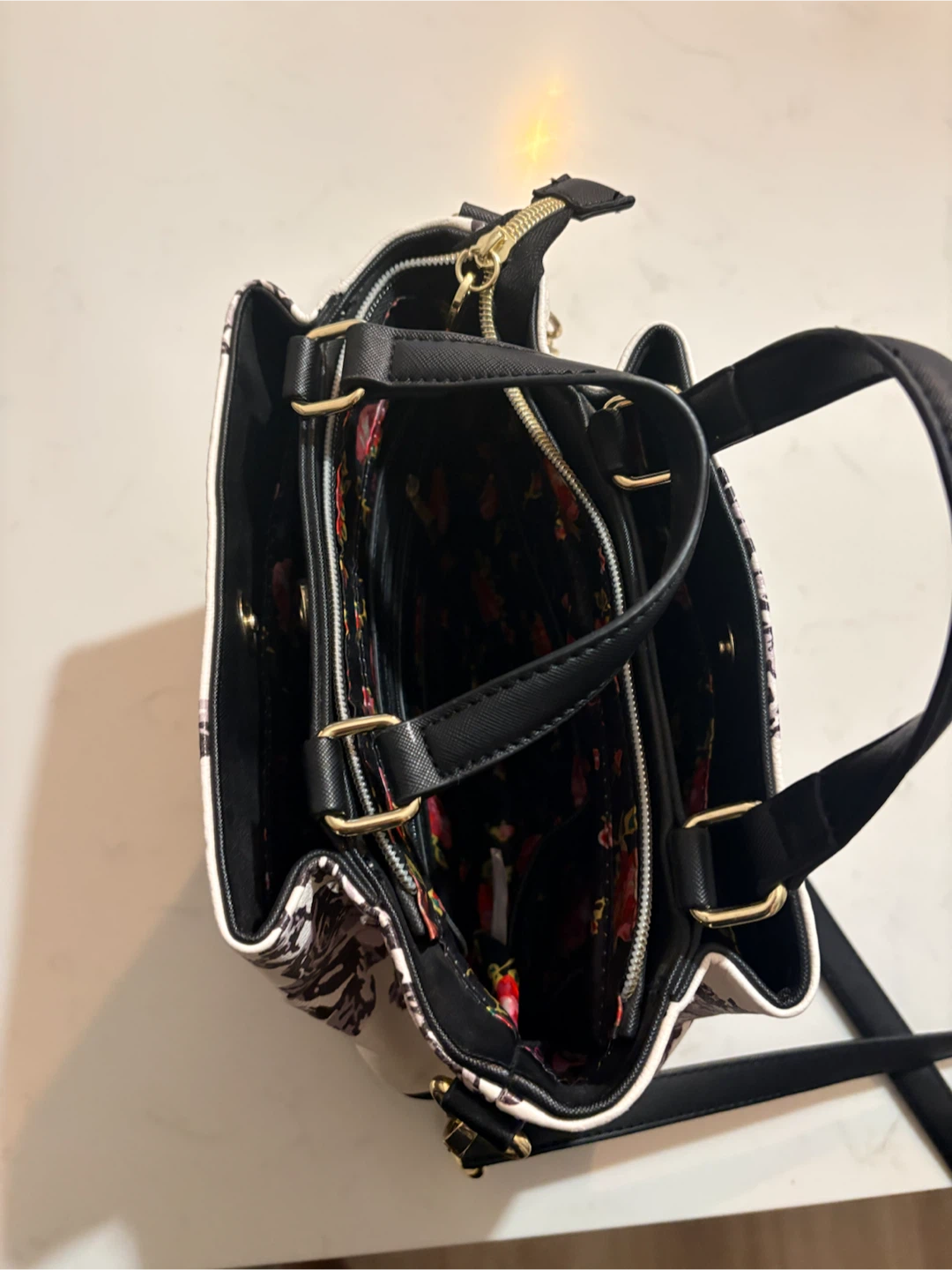 Betsey Johnson floral crossbody bag - photo 4