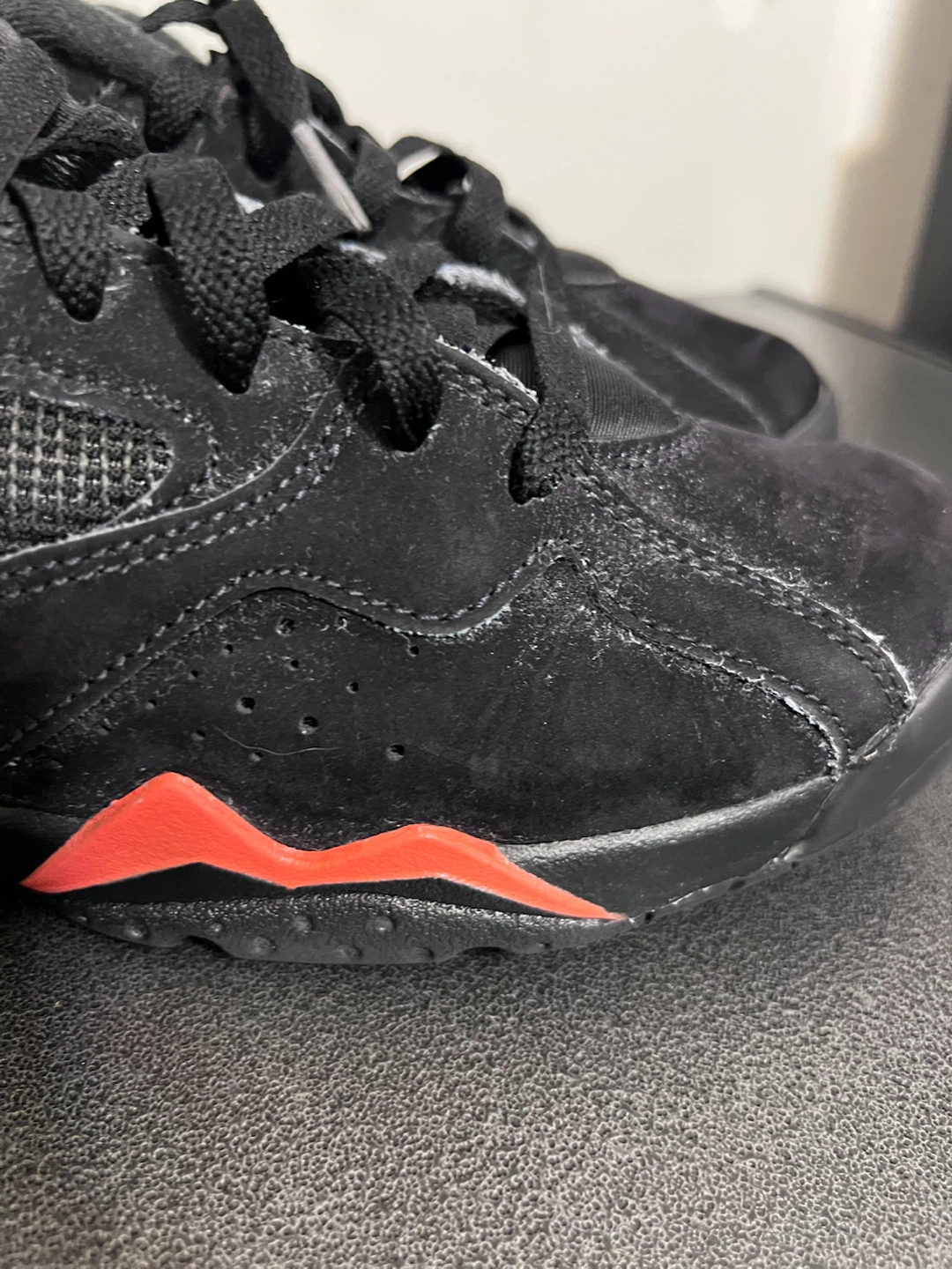 Jordan 92 MVP Black/Red – Size 7Y - photo 3
