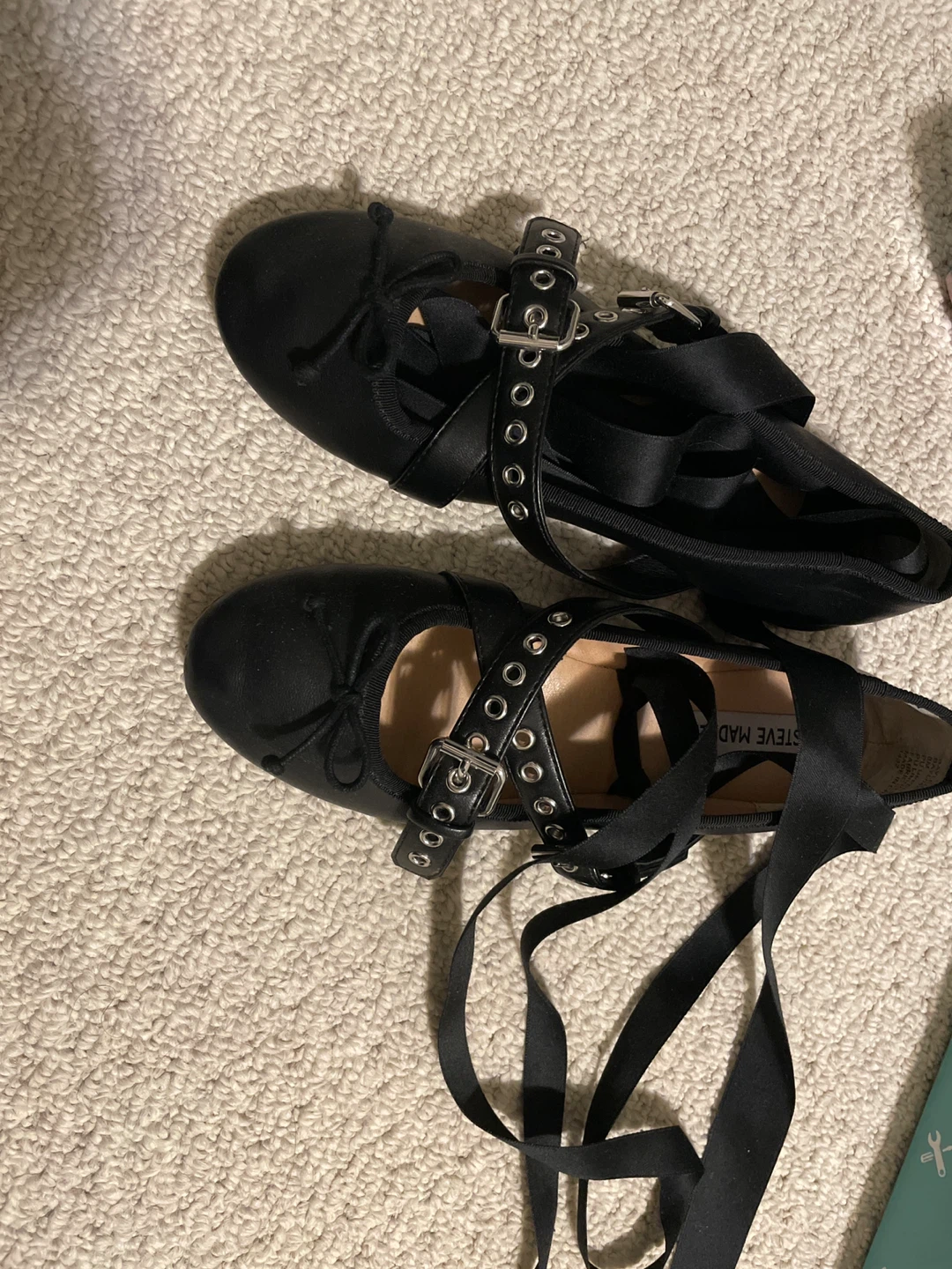 Steve Madden Black Ribbon Ballet Flats