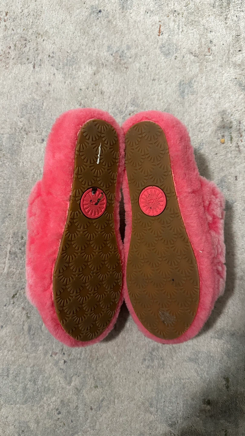 UGG Pink Floral Slippers - photo 2