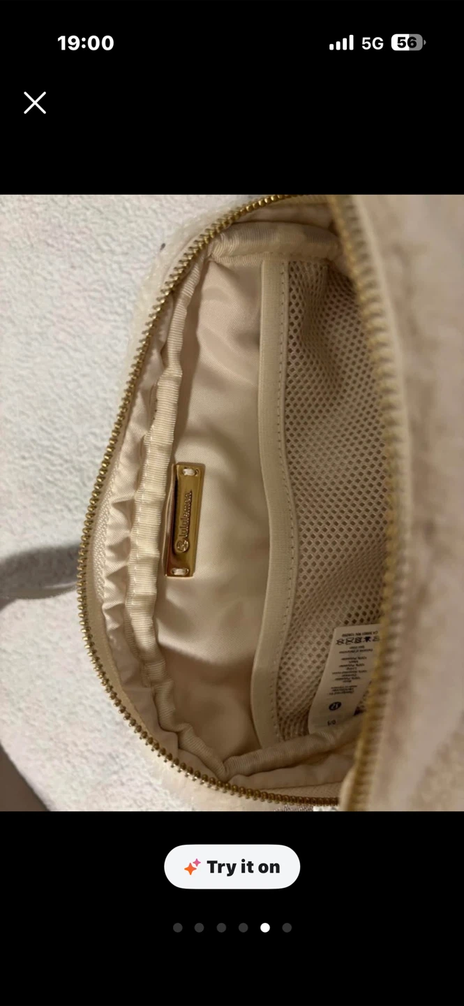 Lululemon Everywhere Belt Bag Fleece - photo 5