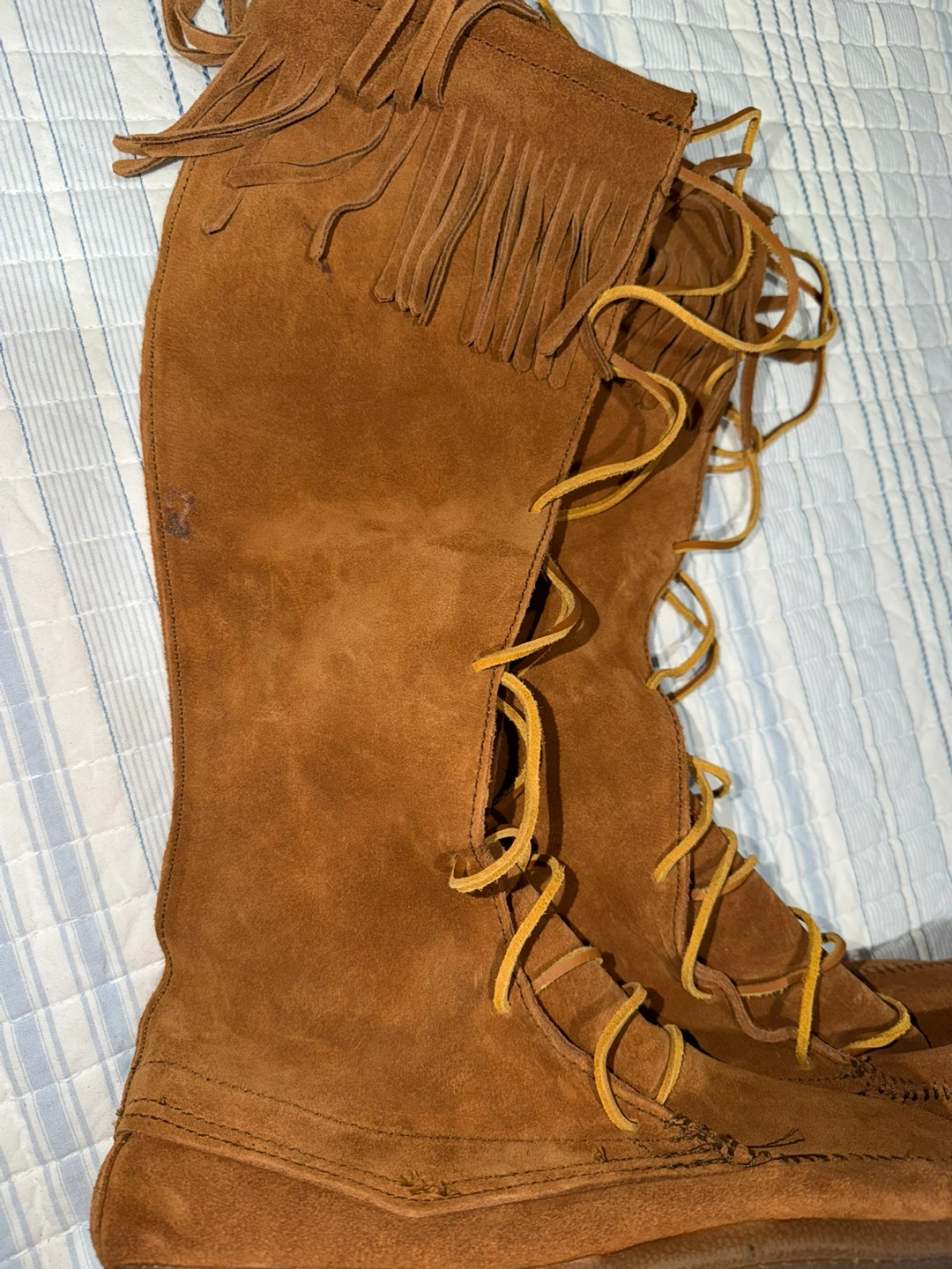 Minnetonka Fringe Suede Boots - photo 4