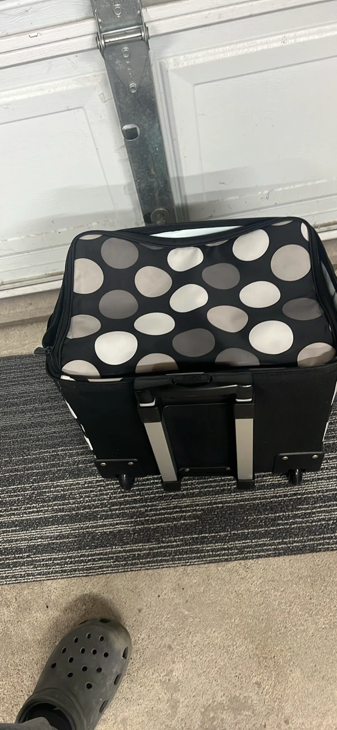 Rolling Cooler Bag with Polka Dot Pattern - photo 5