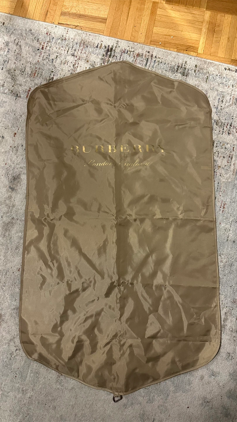 Burberry Garment Bag x 9