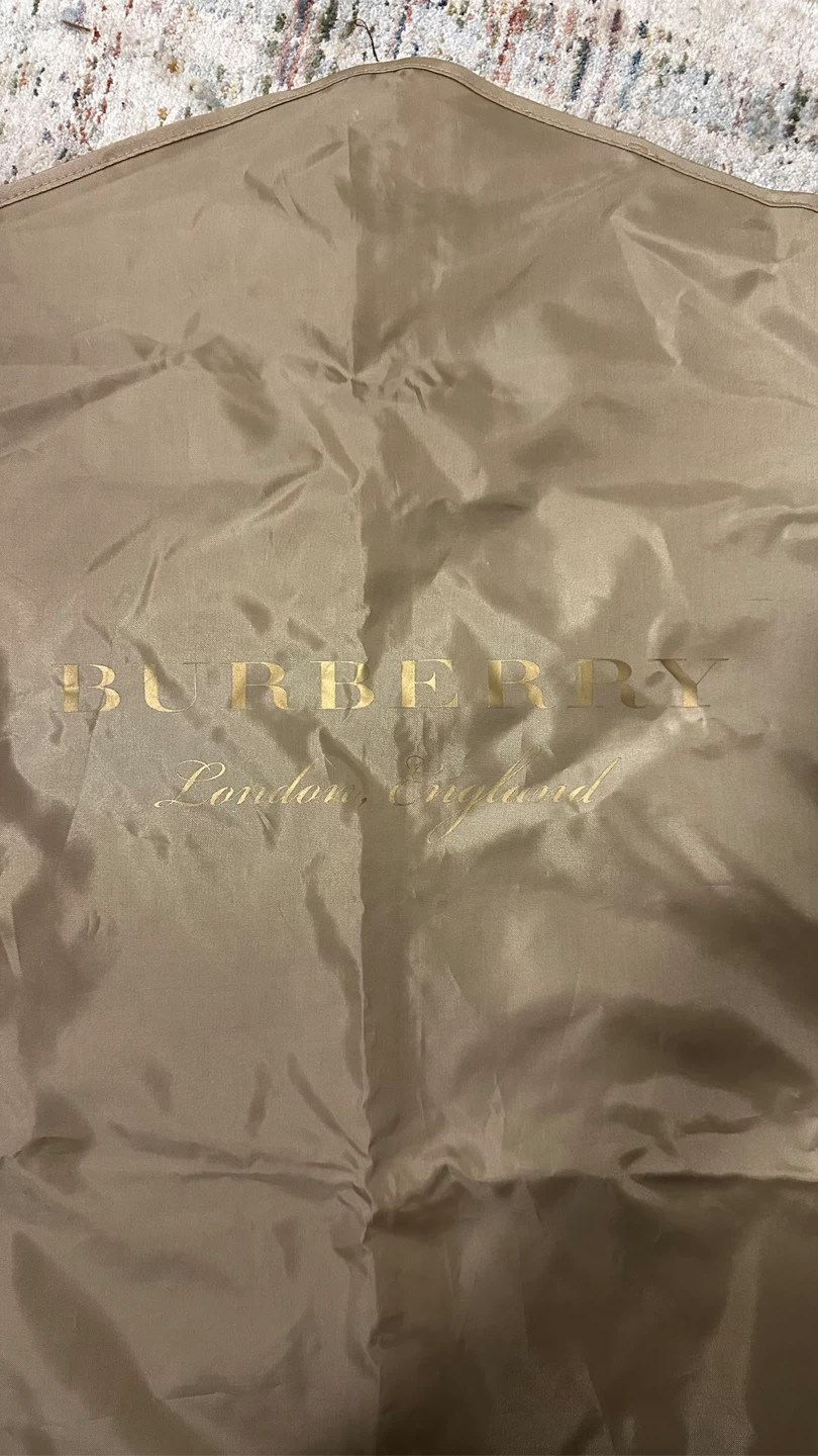 Burberry Garment Bag x 9 - photo 2