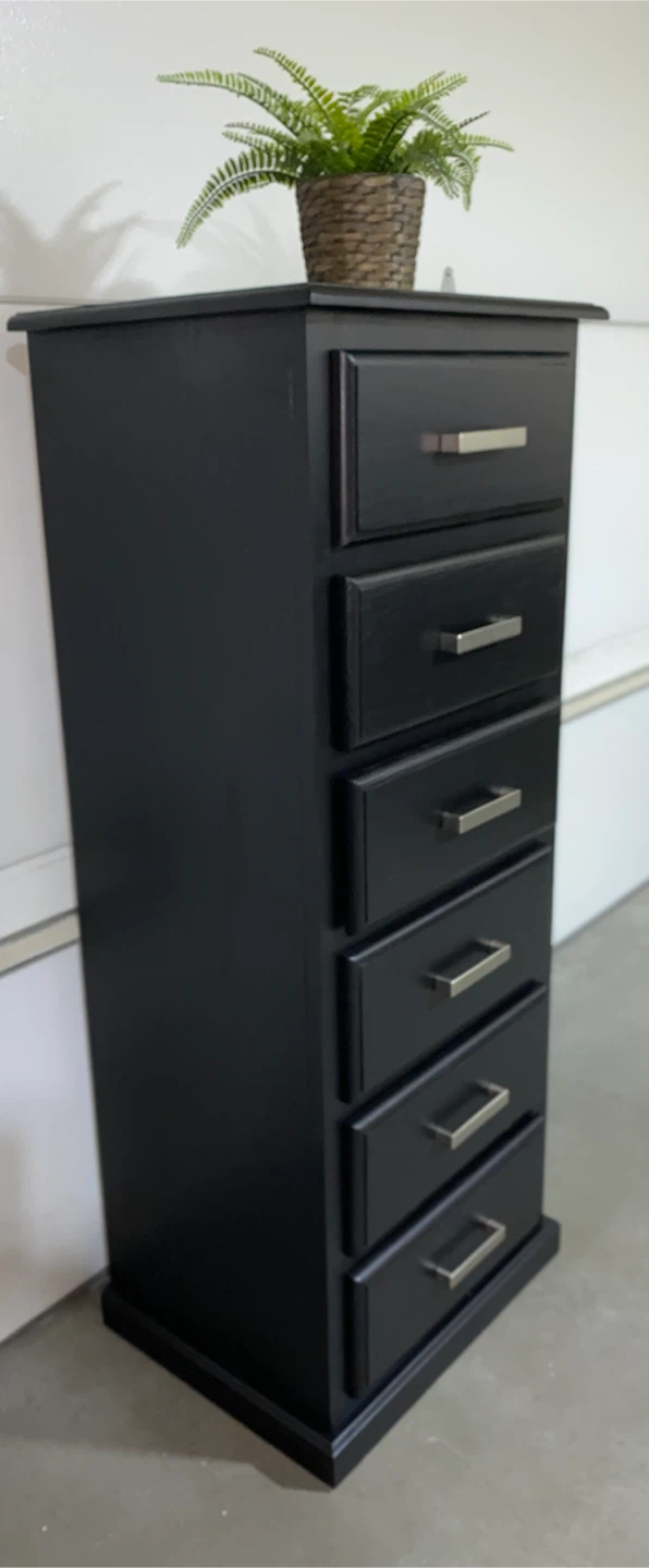 Solid Oak narrow dresser Tricorn Black - photo 3