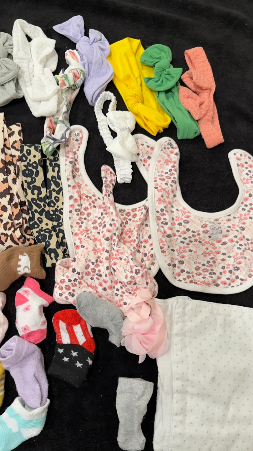 Assorted Baby Accessories Bundle - photo 3