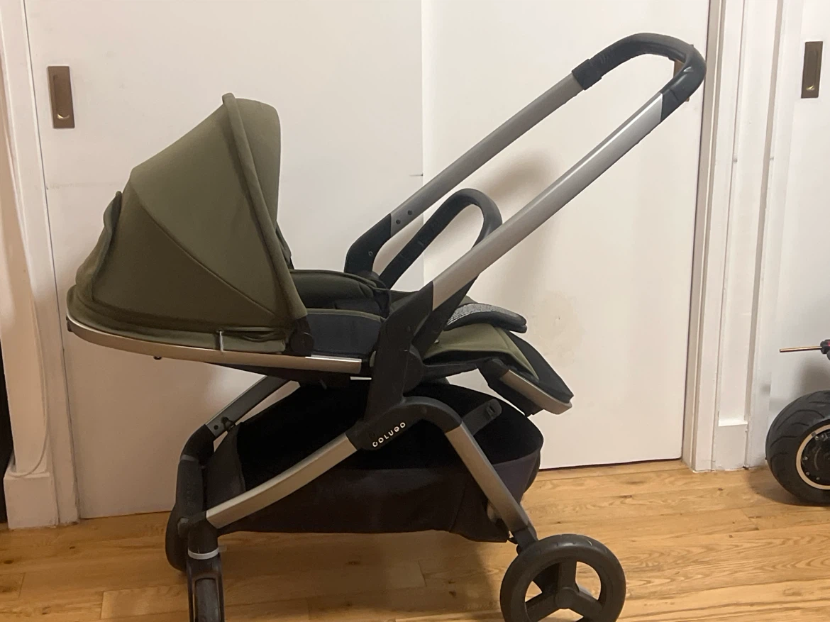 Colugo Olive Green Stroller - photo 2