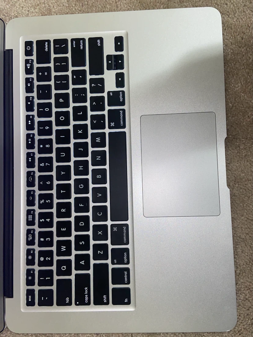 Apple MacBook Air 2017 Silver Laptop - photo 3