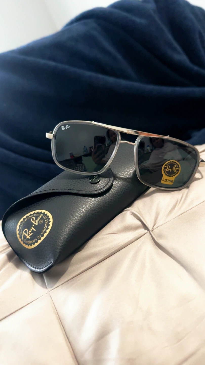 Ray B Sunglasses with Case - photo 2