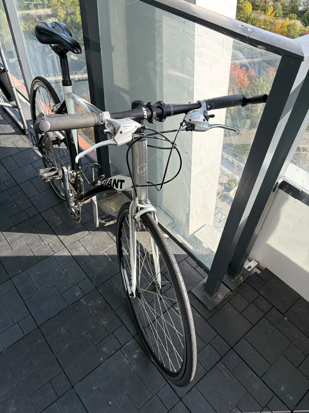 Giant Rapid hybrid bike - photo 2
