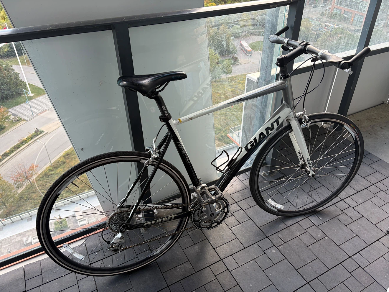 Giant Rapid hybrid bike - photo 5