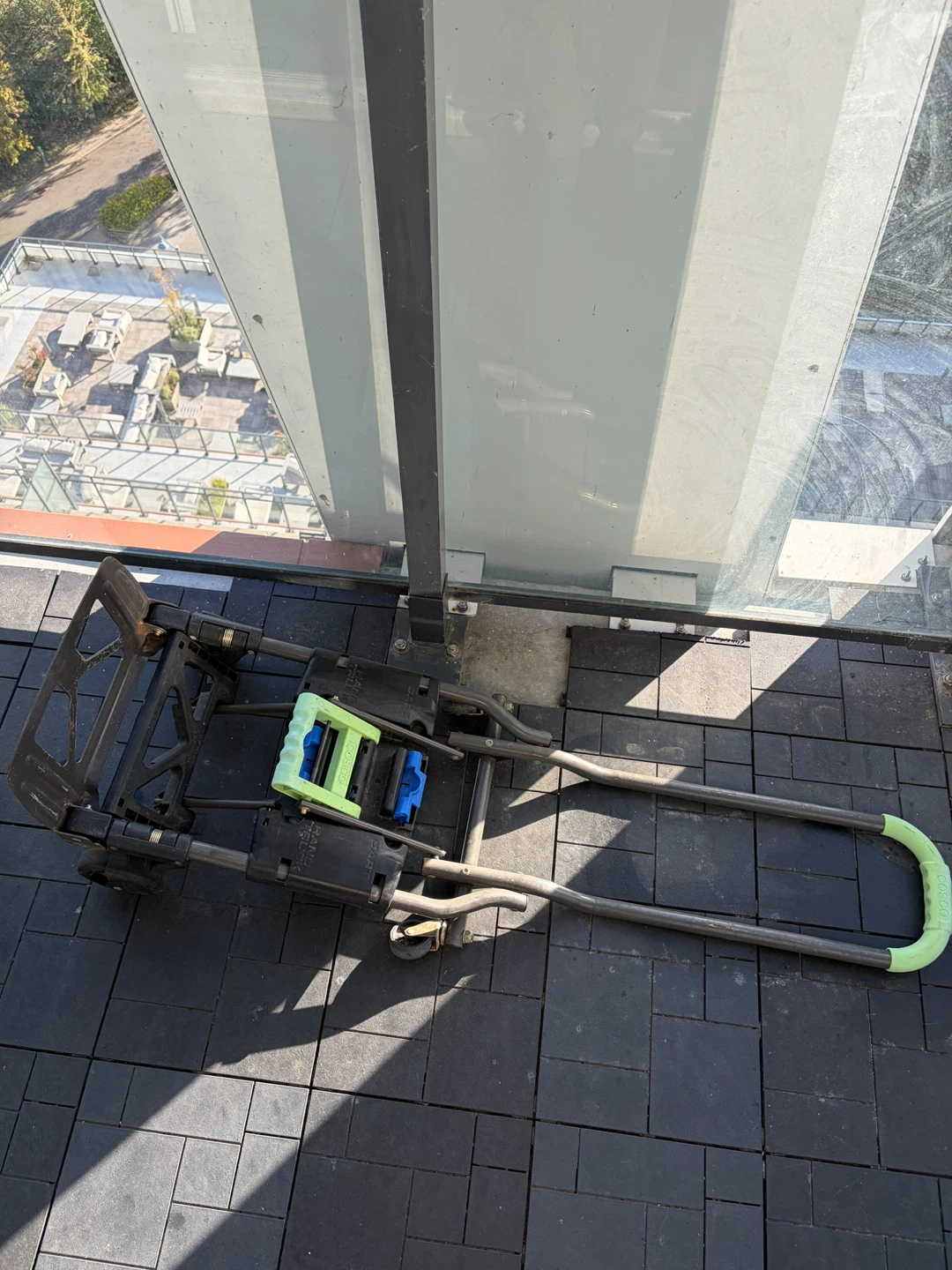 Cosco Collapsible Hand Truck - photo 4