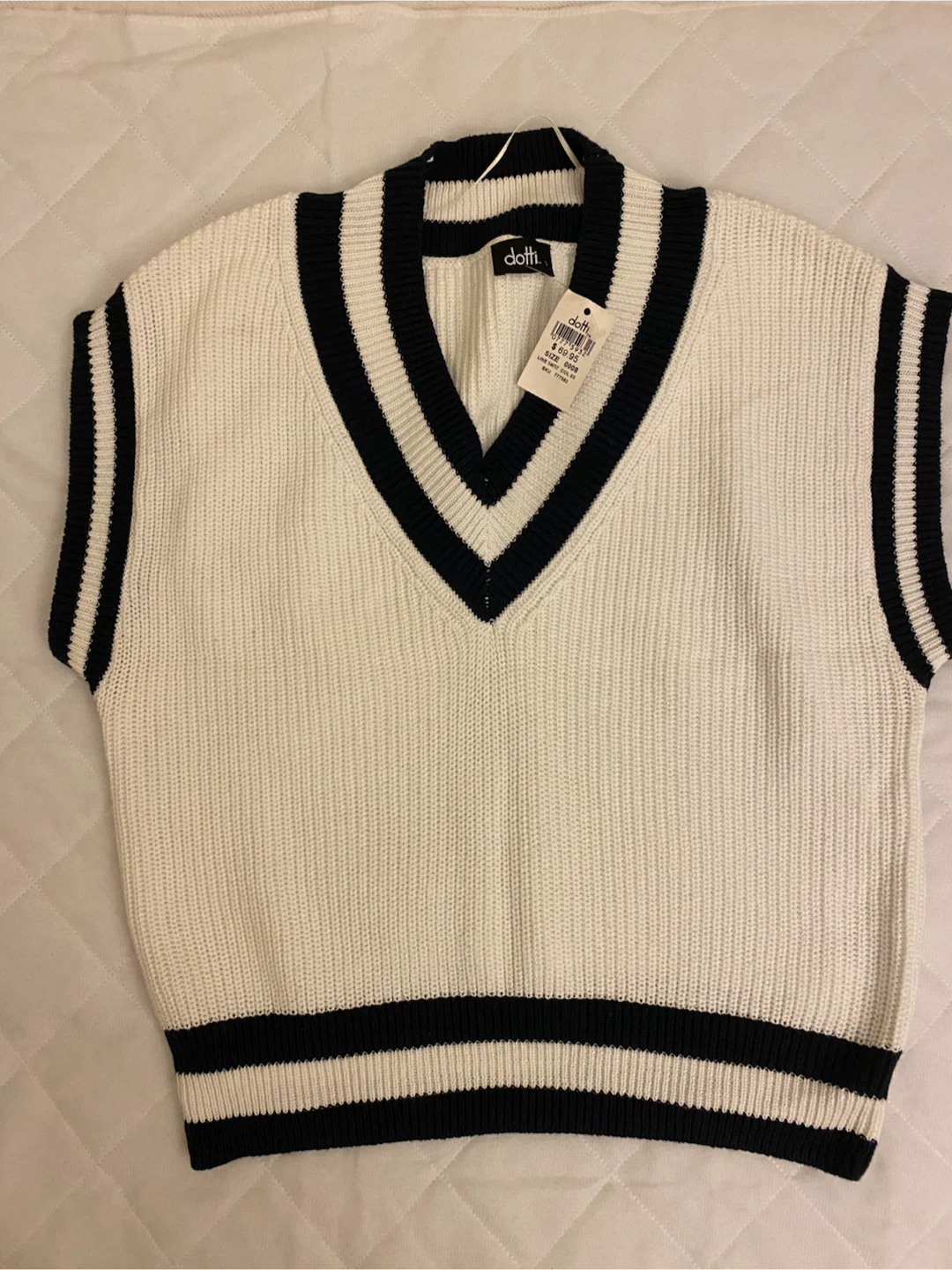 Dotti White and Navy Knit Sweater Vest