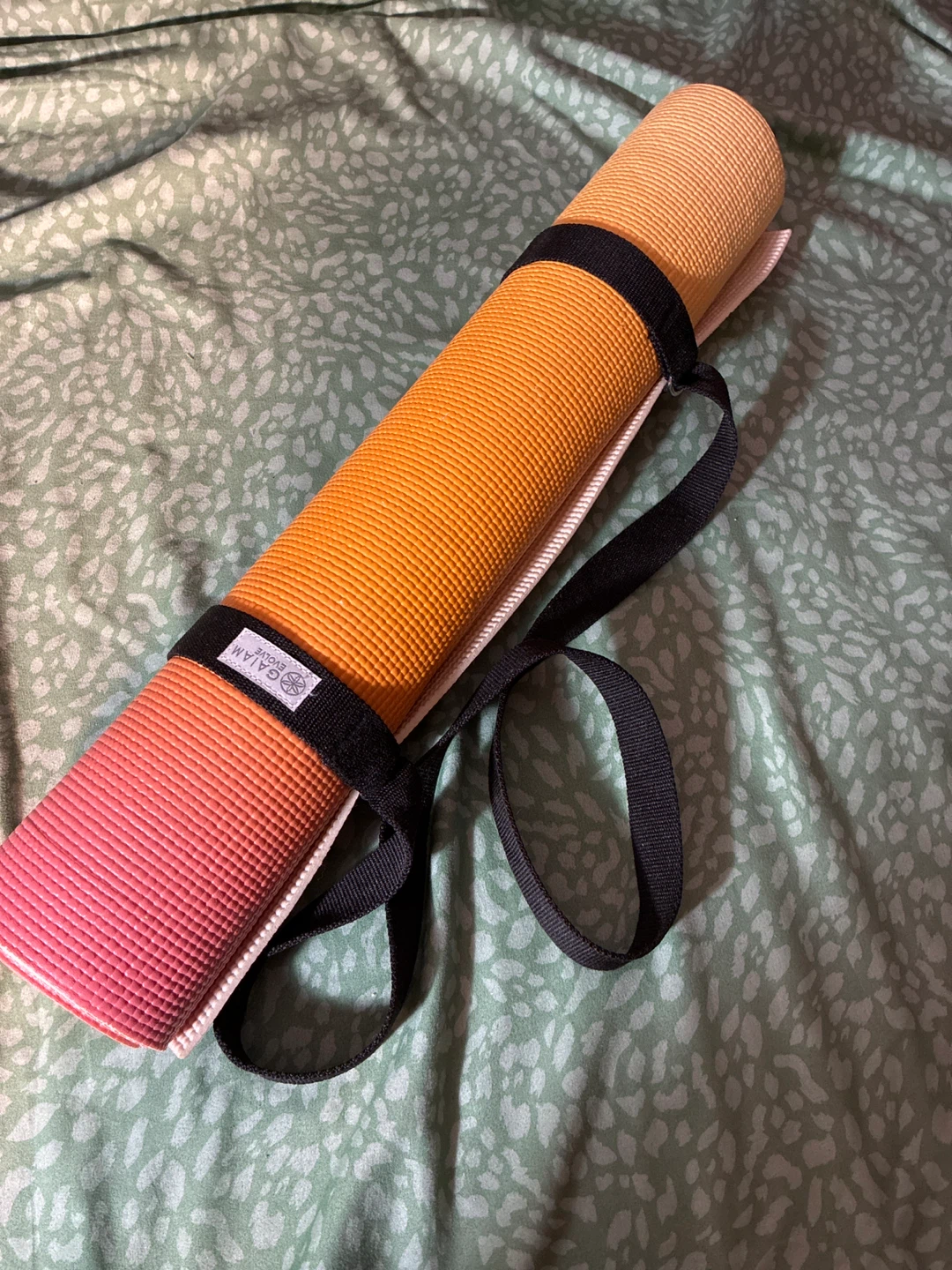 Gaiam Evolve Yoga Mat with Carry Strap - photo 2