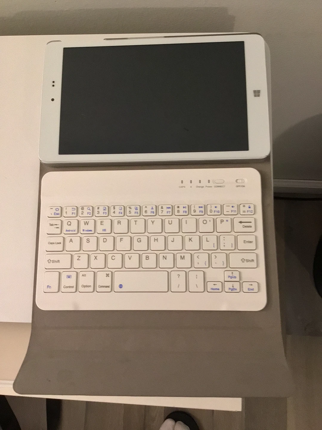 Android Tablet with Keyboard Case - photo 3