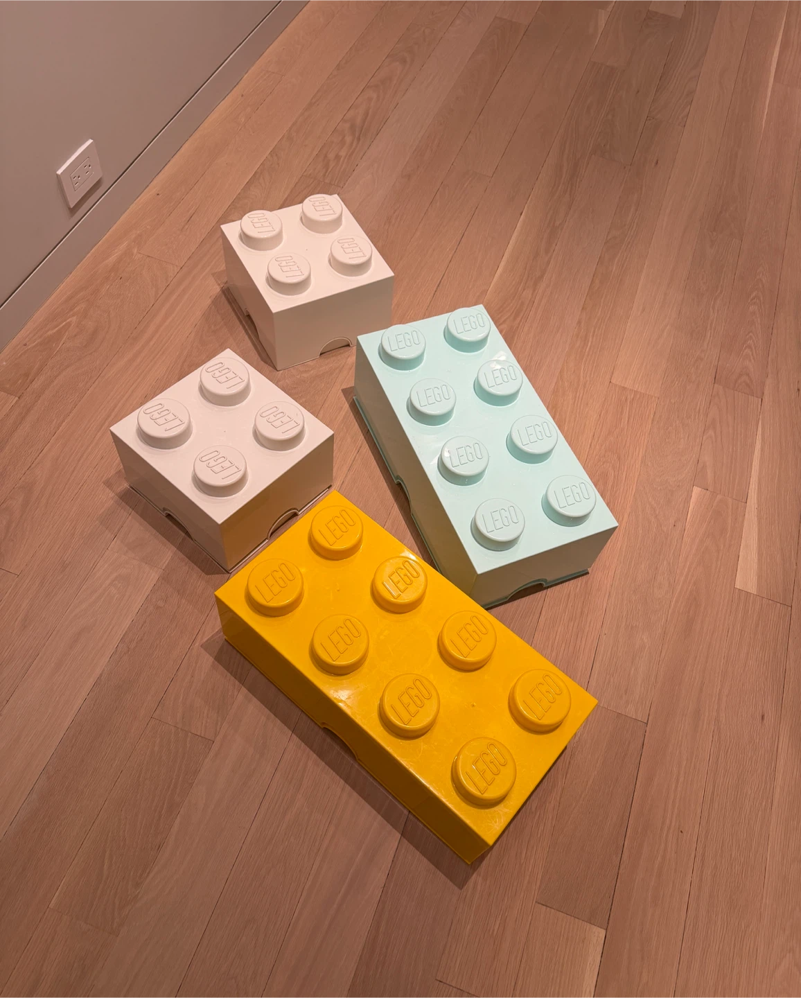 DUPLO Lot + 4 Stackable LEGO Storage Bricks - photo 5
