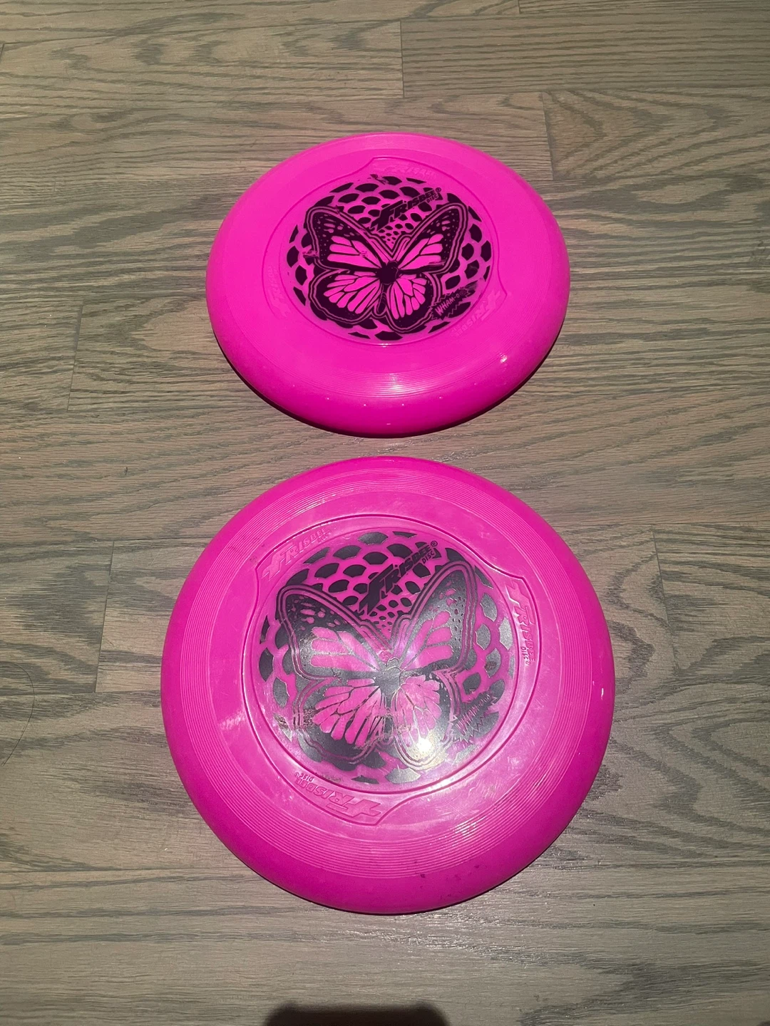 2 dollarama Wham-O Frisbee Fun Flyers