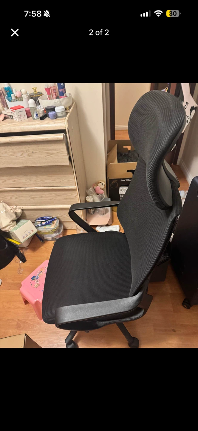 Black Mesh Ergonomic Office Chair - photo 2