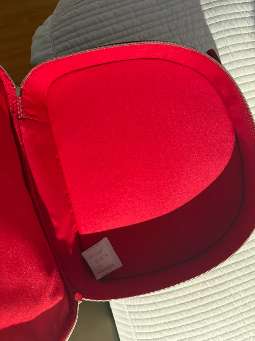 Estee lauder cosmetic bag-Red Polka Dot Zippered Organizer Case - photo 3