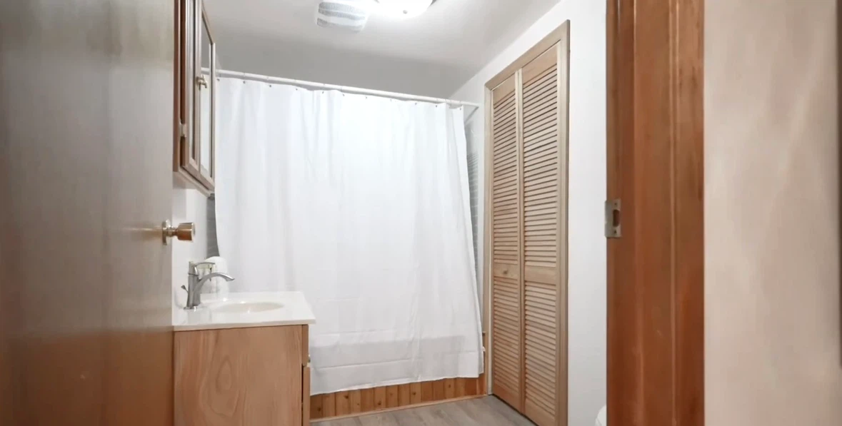 Beautiful one bedroom basement apartment is available for rent.. - photo 5