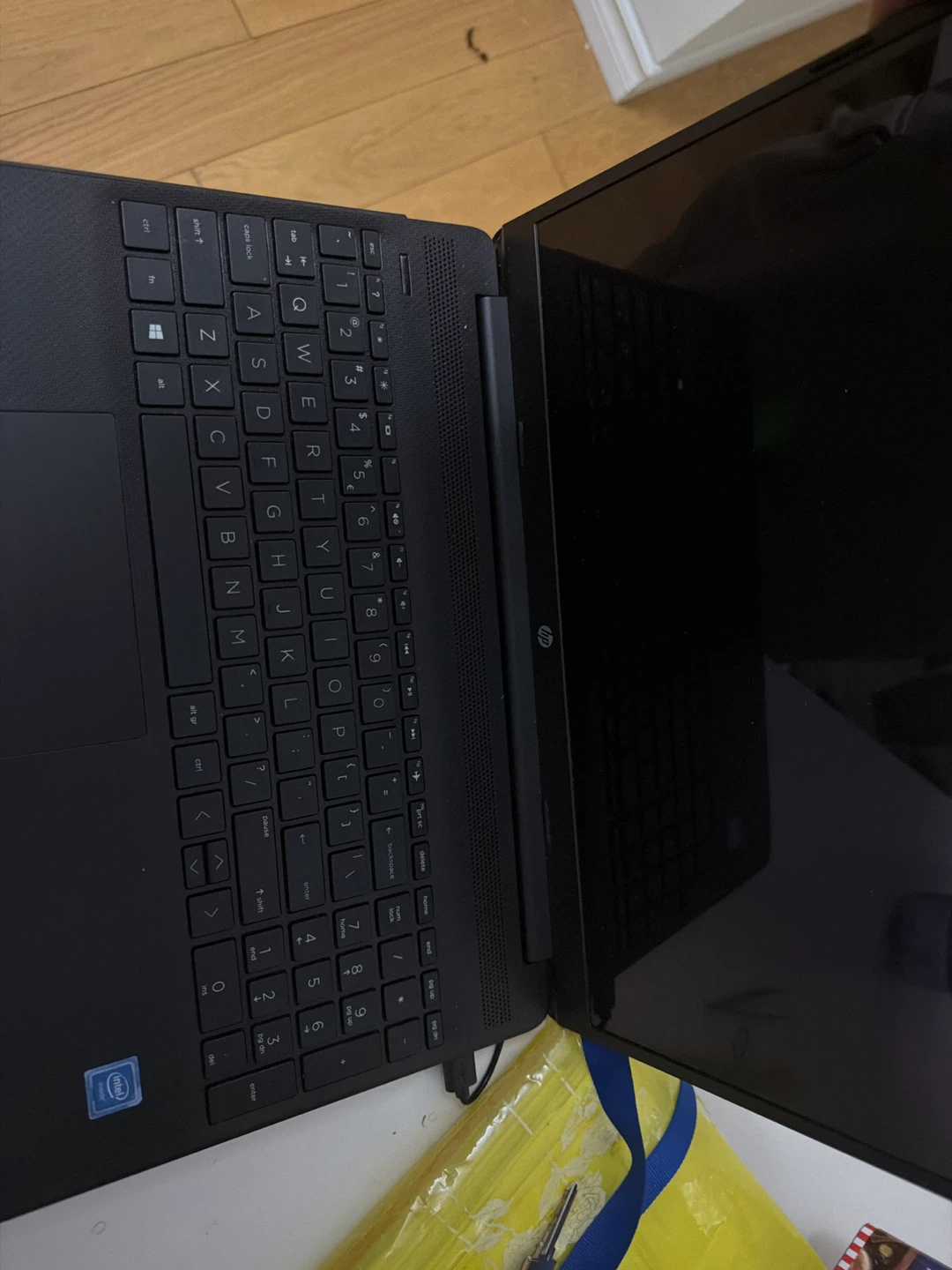HP Black Laptop - photo 2