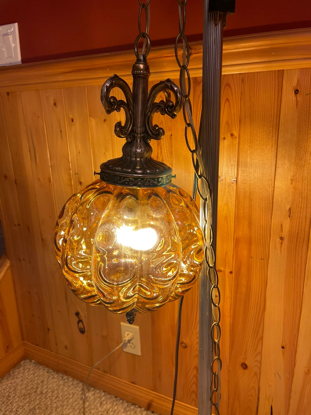 A beautiful vintage amber glass swag light - photo 3