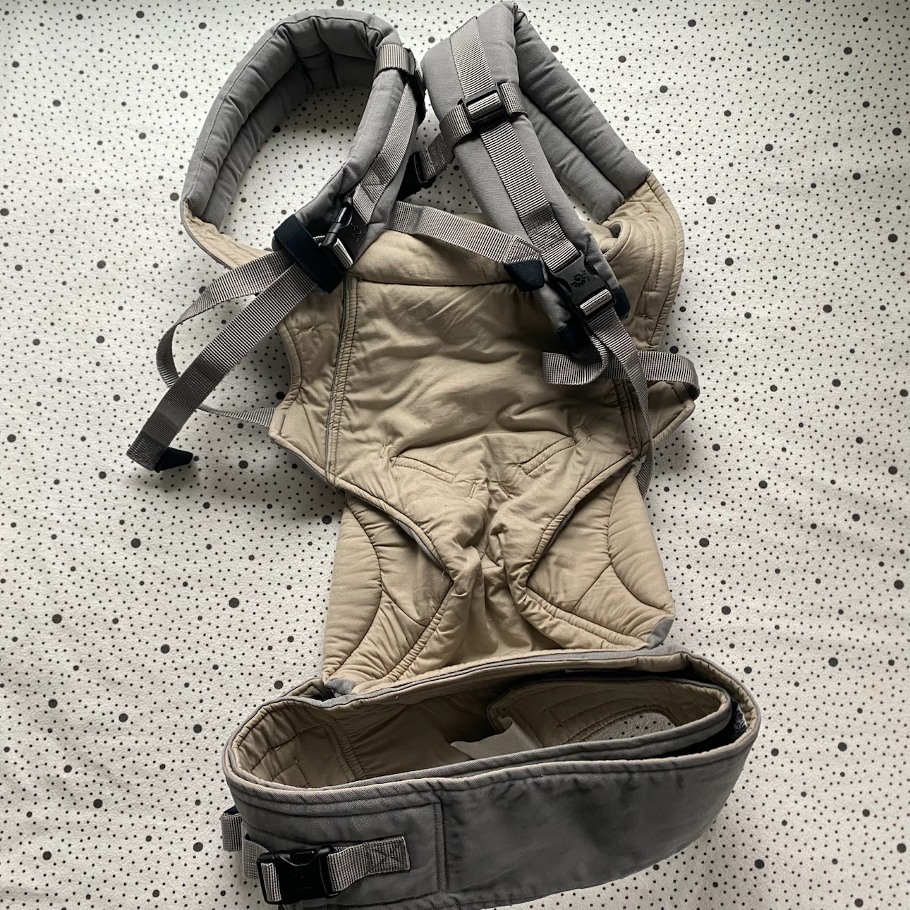 ERGObaby Four Position 360 + Infant Insert - photo 2