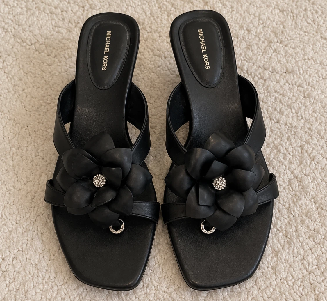 Michael Kors Black Flower Sandals - photo 2