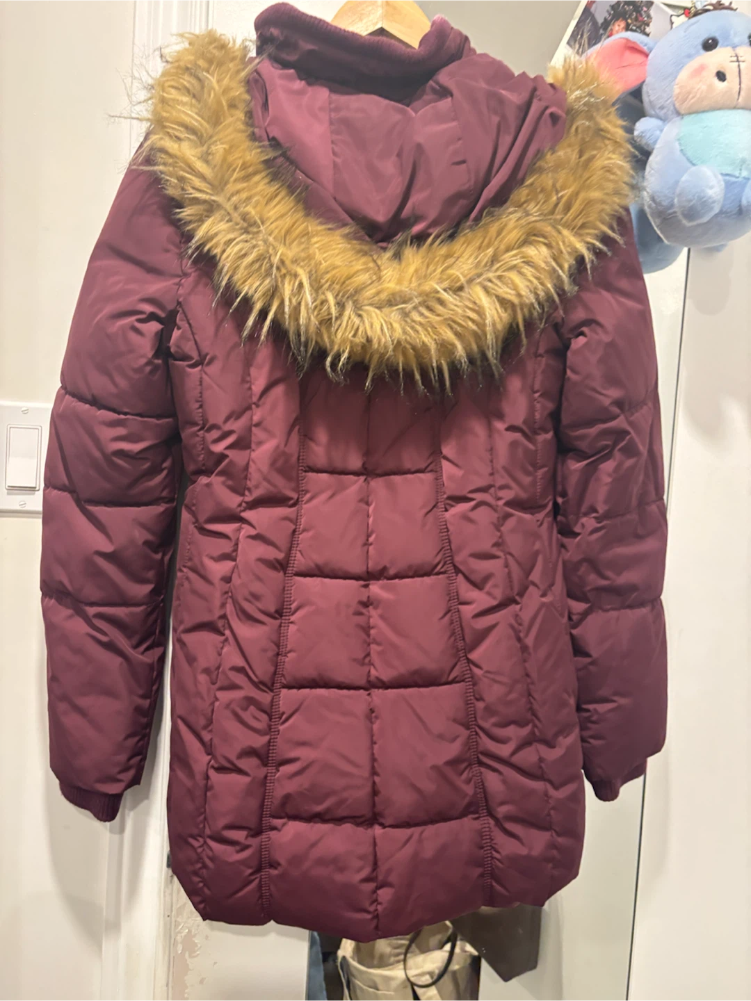 Bass Puffer Jacket with Faux Fur Hood - Maroon - photo 3