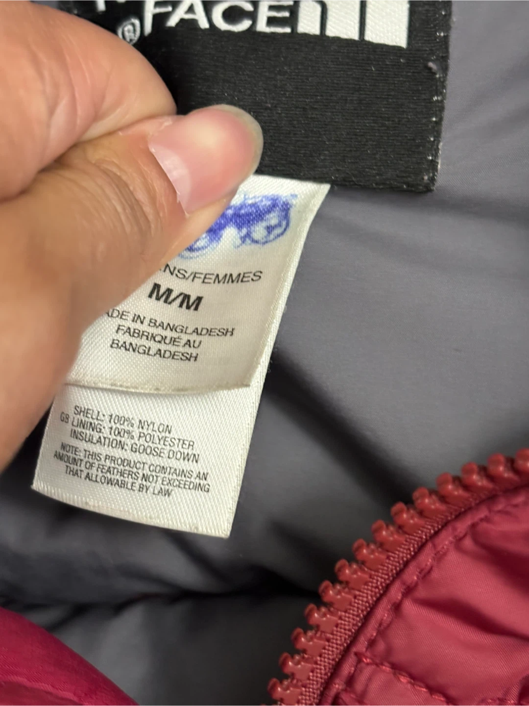 The North Face Puffer Jacket - Women's Medium - photo 4
