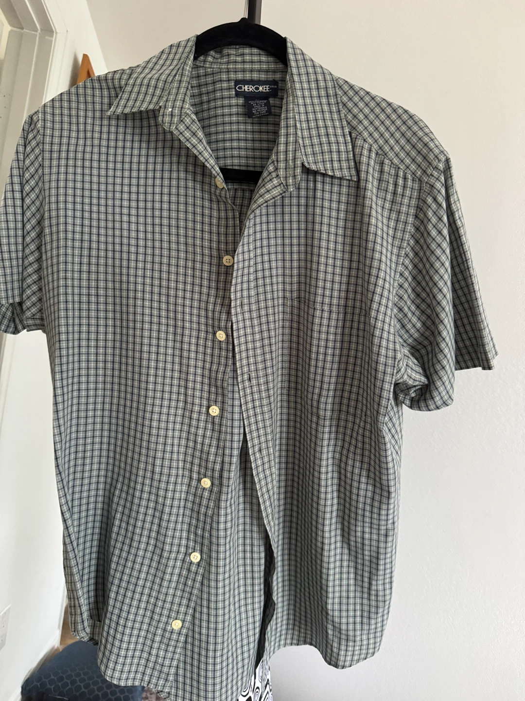 Cherokee Plaid Short Sleeve Shirt