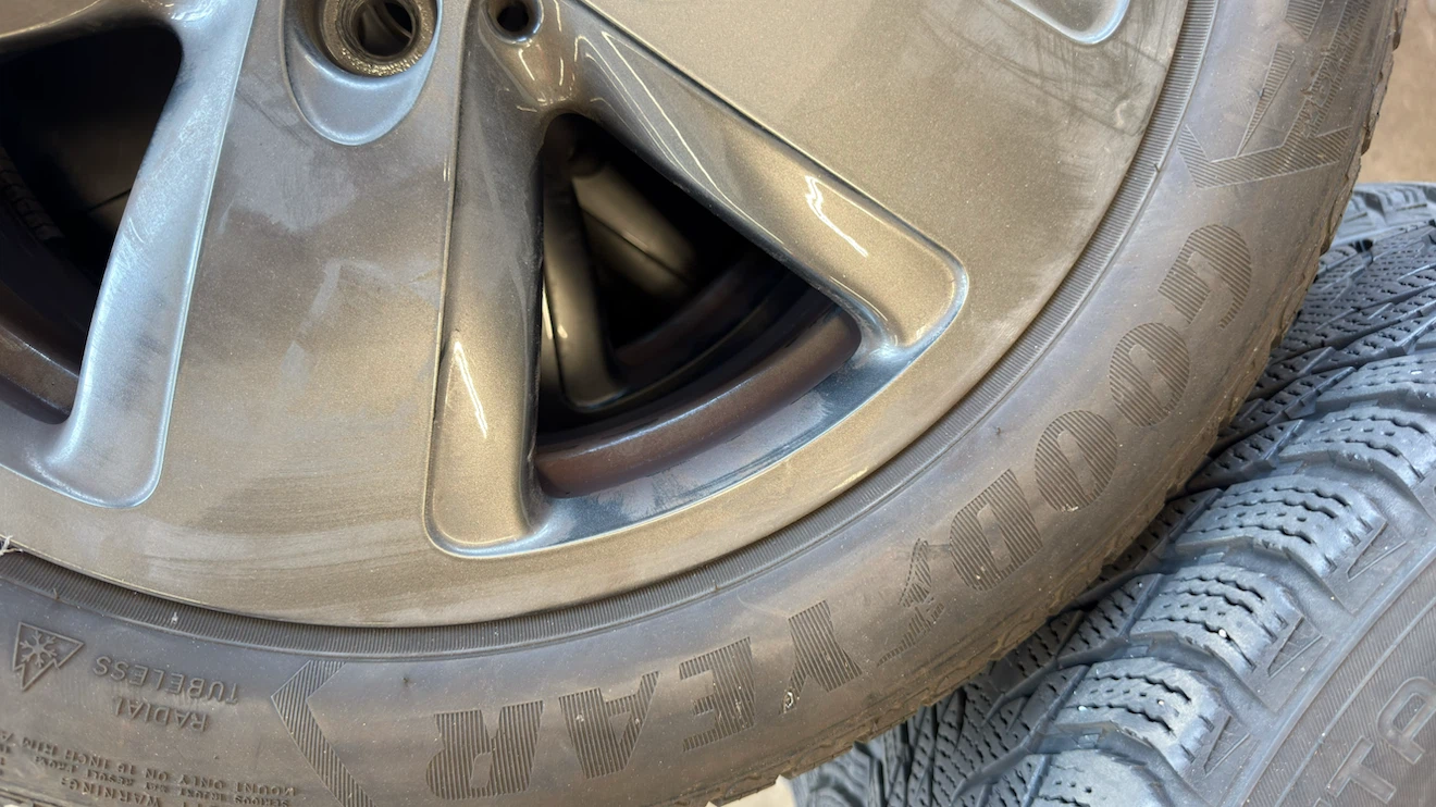 MINI Rims with Goodyear Tires - photo 4
