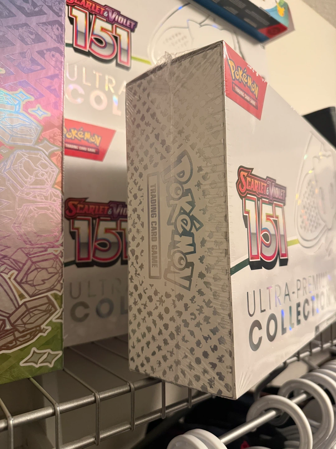 Pokemon Scarlet & Violet 151 Ultra-Premium Collection - photo 4