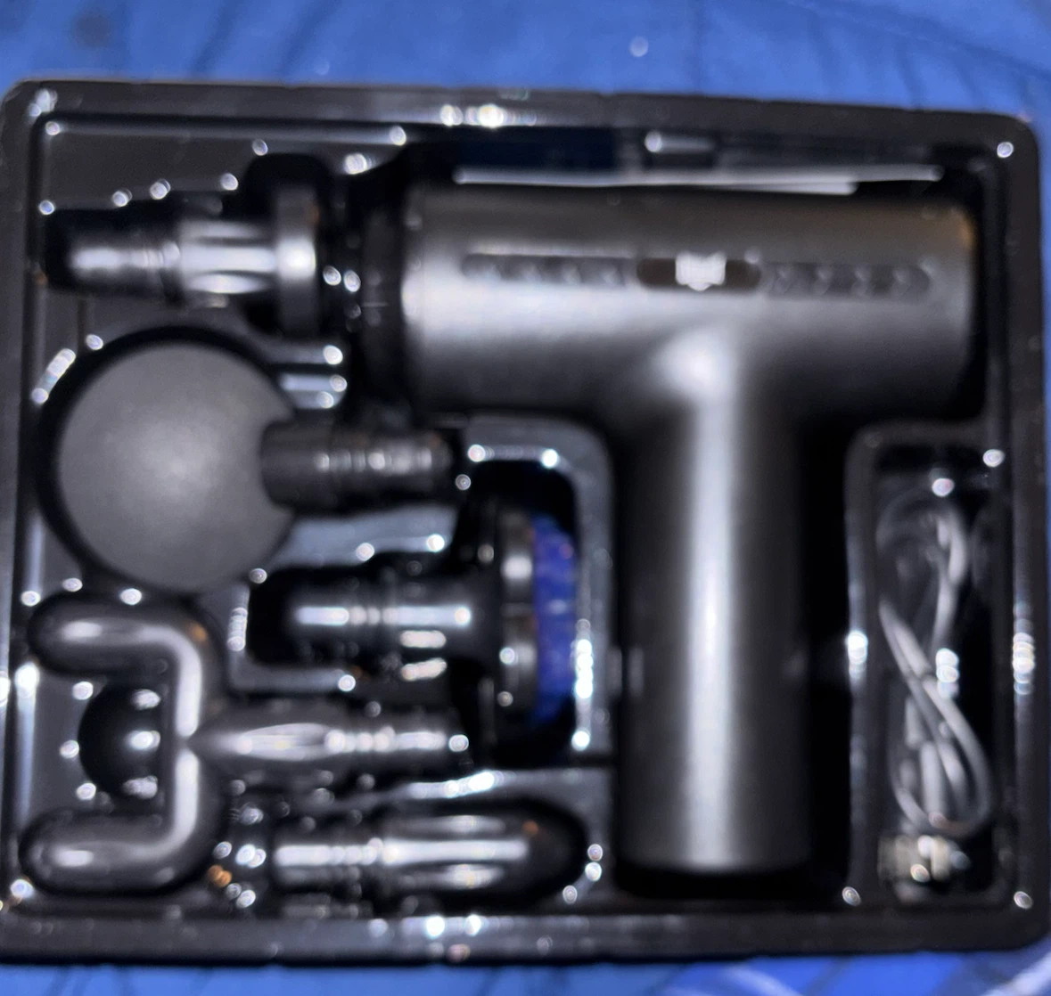 Everlast Portable Massage Gun - photo 3