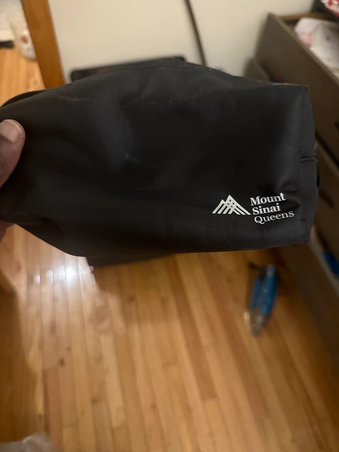 Mount Sinai Queens Black Toiletry Pouch