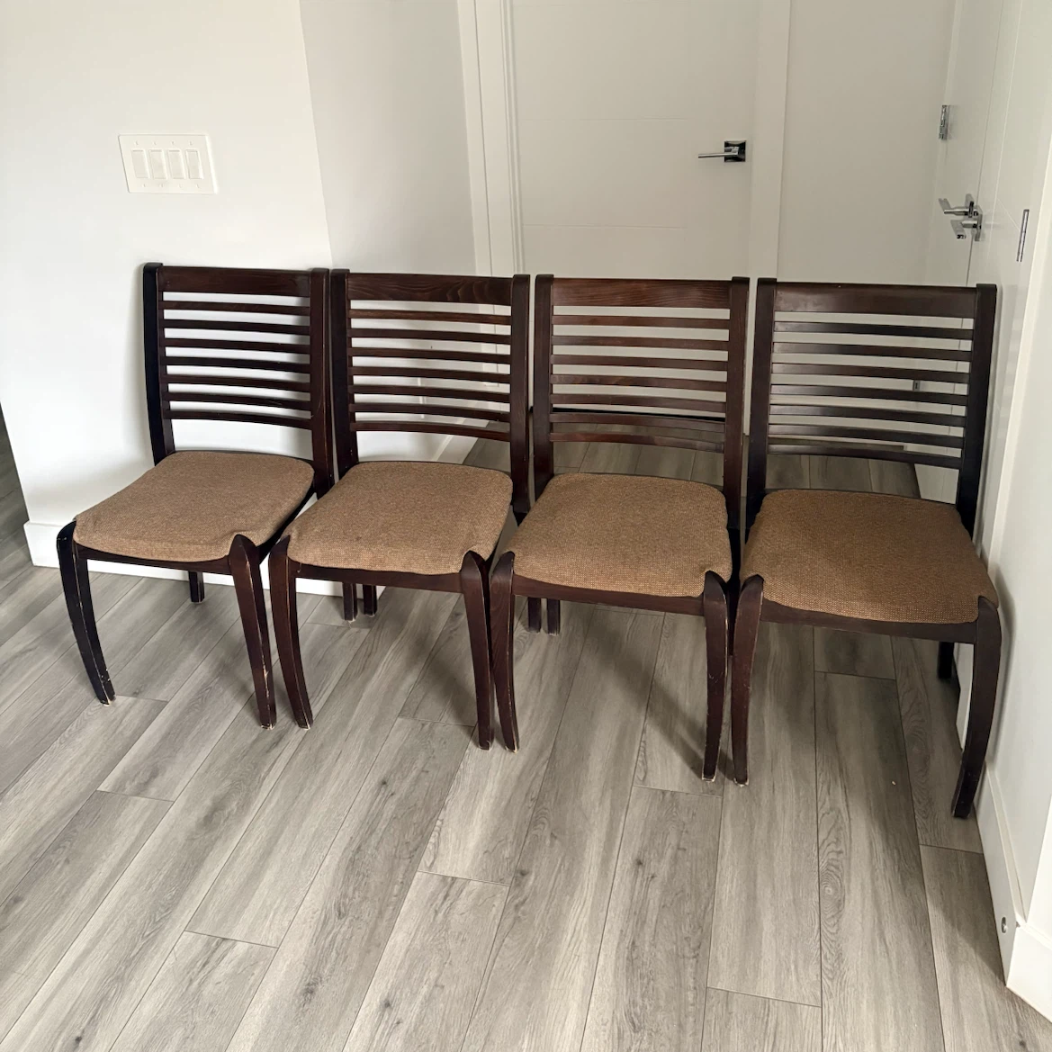 4 Wooden Dining Chairs