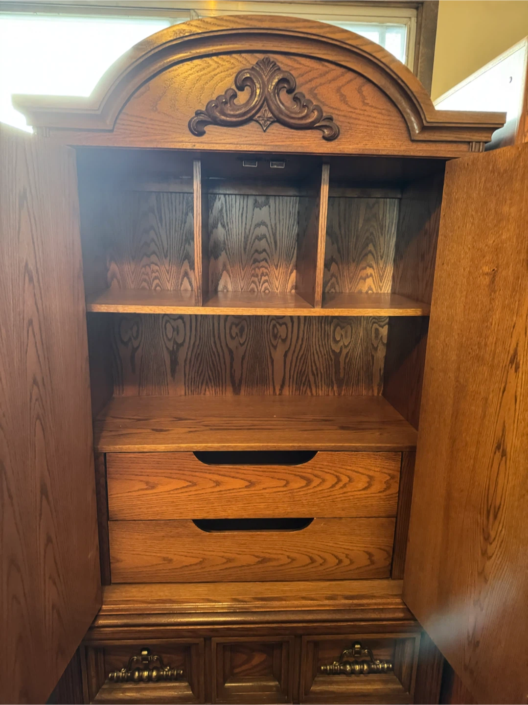 Vintage Oak Wood Armoire Cabinet - photo 4