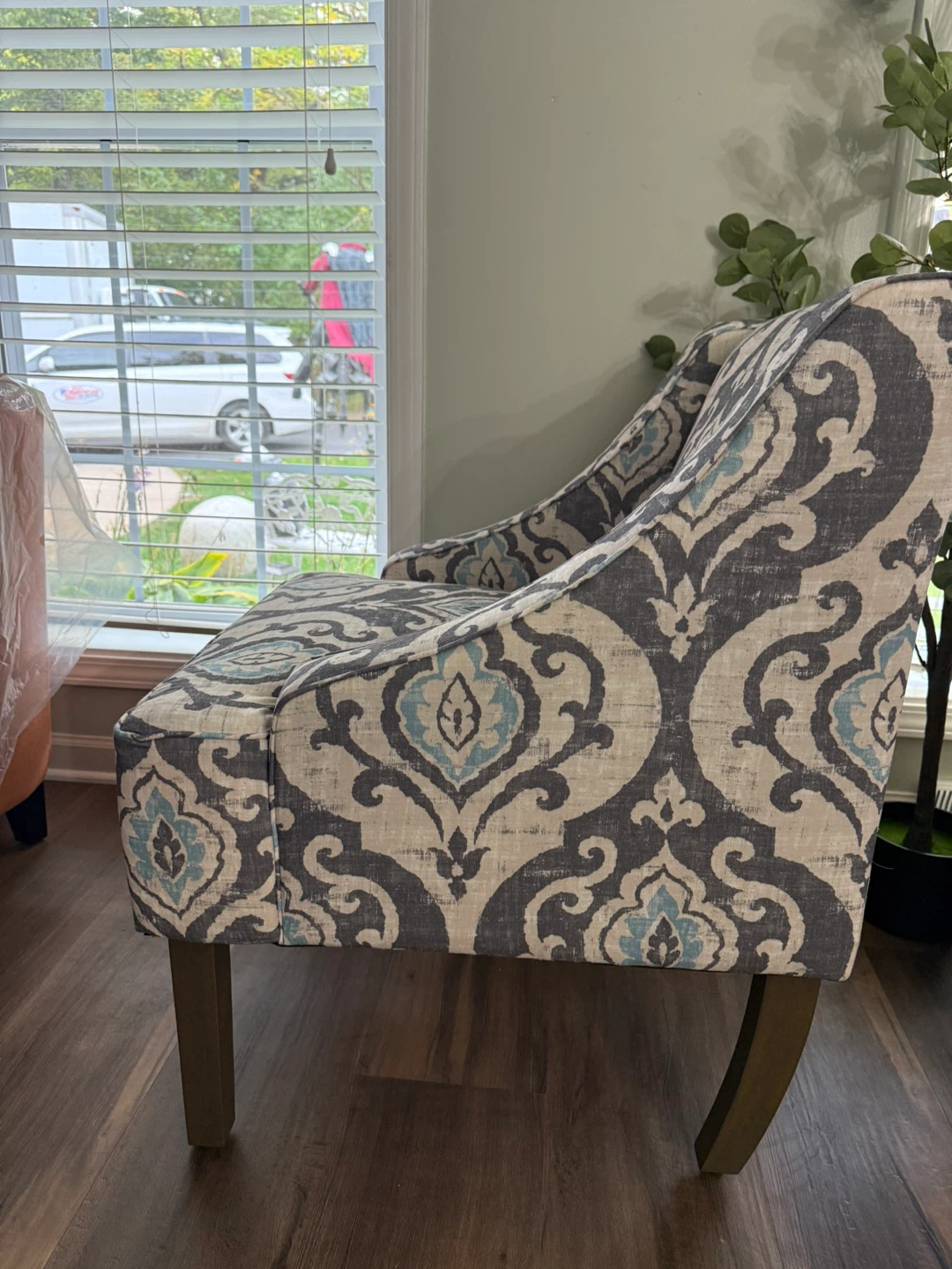 Multicolor Patterned Accent Chair with  storage ottoman - photo 2