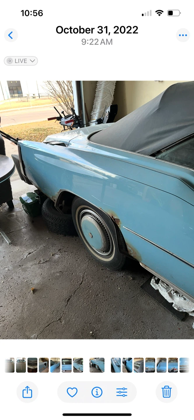 Vintage Cadillac Convertible - photo 3