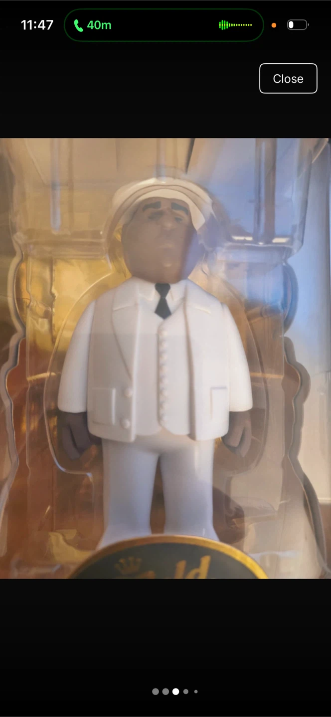 Funko Gold Notorious B.I.G. Vinyl Figure and Tupac - photo 3