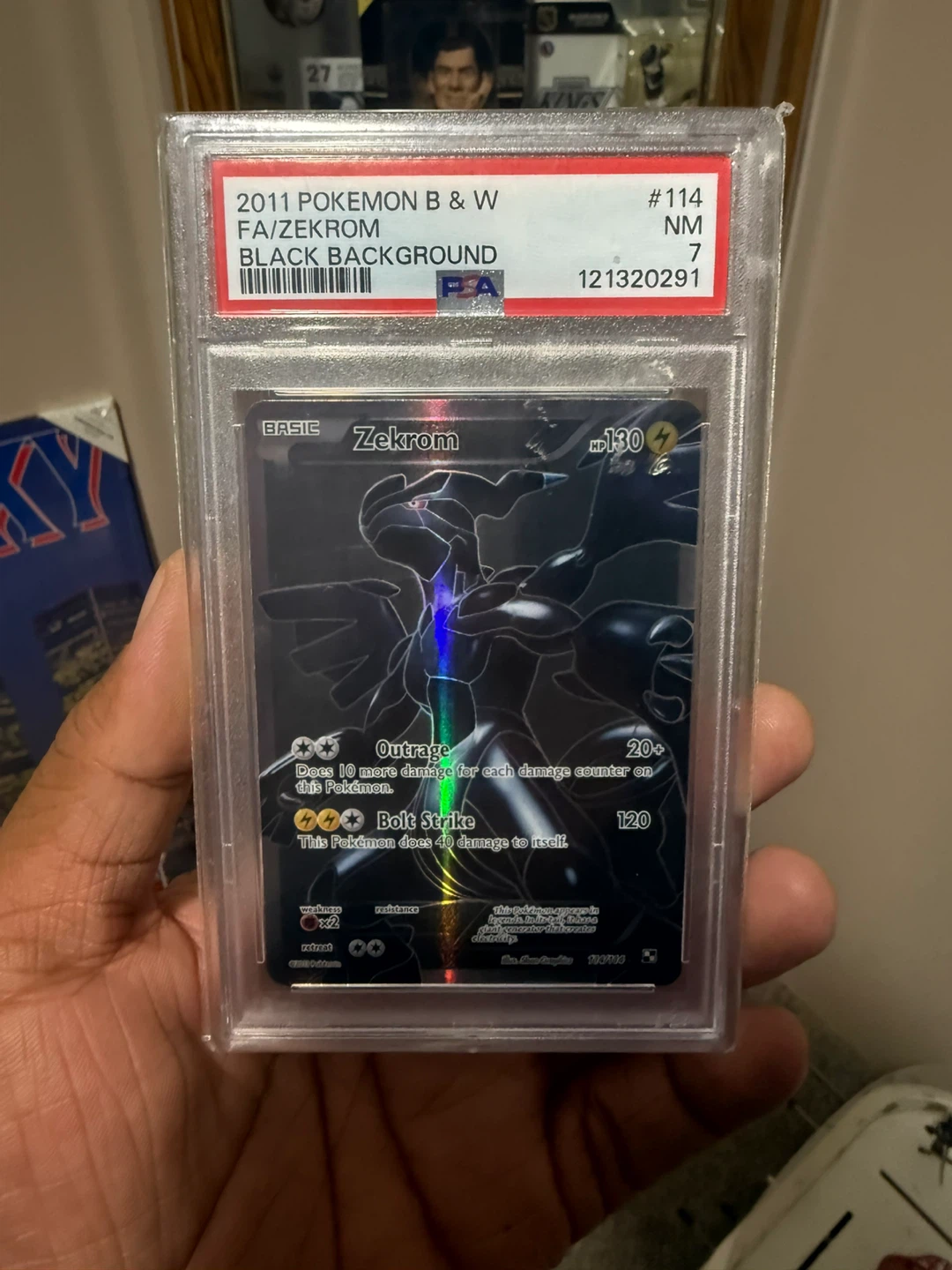 2011 Pokemon B&W Zekrom #114 PSA 7
