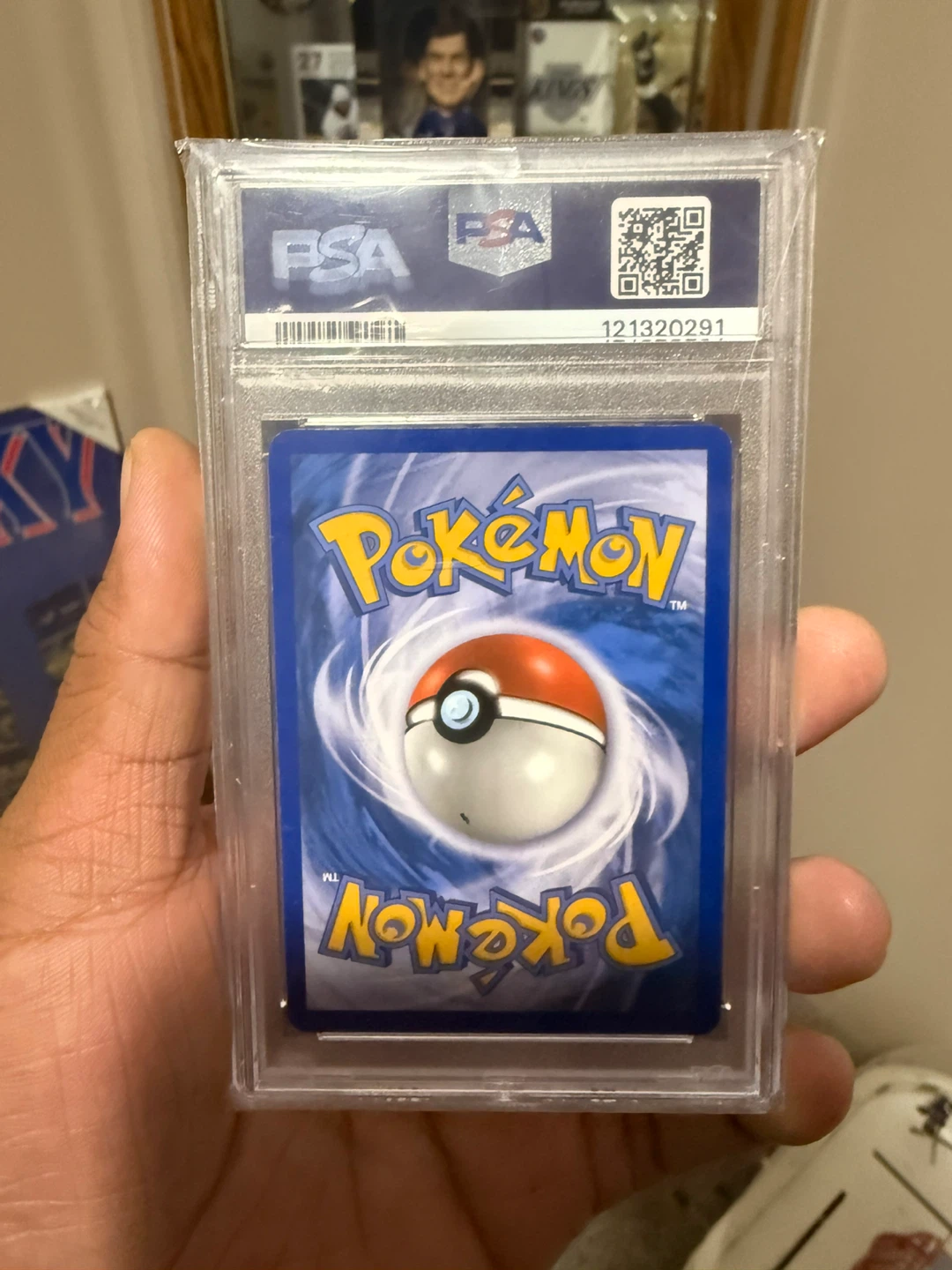 2011 Pokemon B&W Zekrom #114 PSA 7 - photo 2