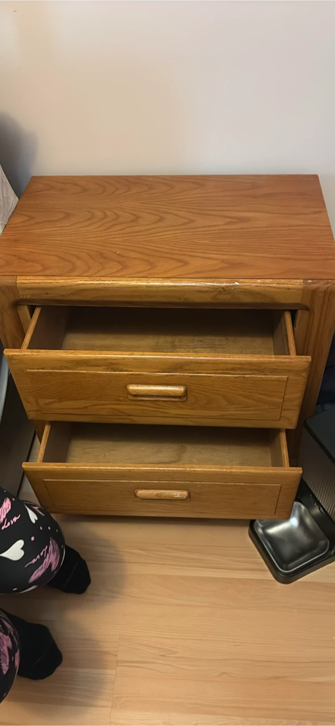 Pair of Wooden Bedside Tables - photo 3