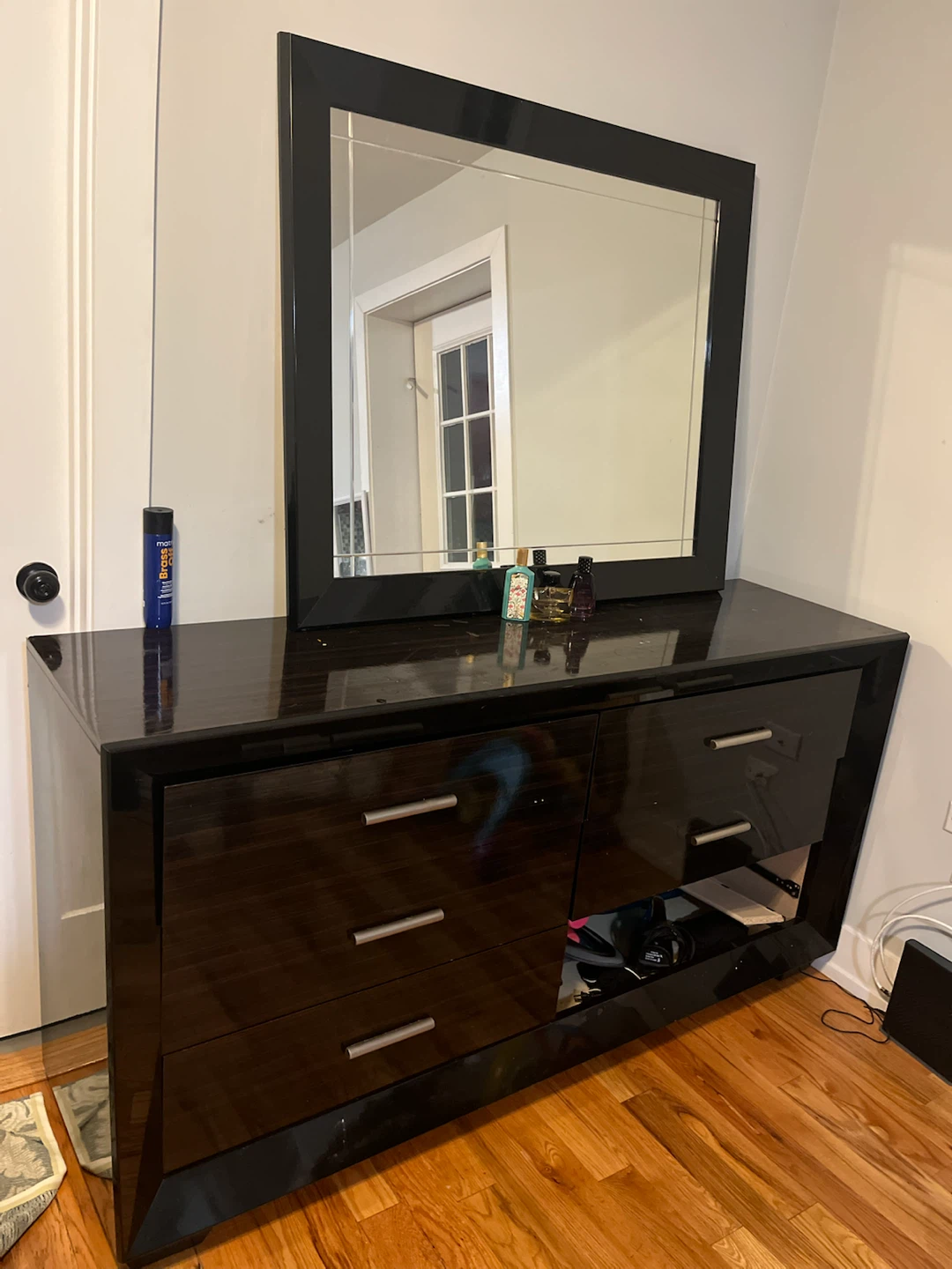 Black Modern Dresser with Mirror
