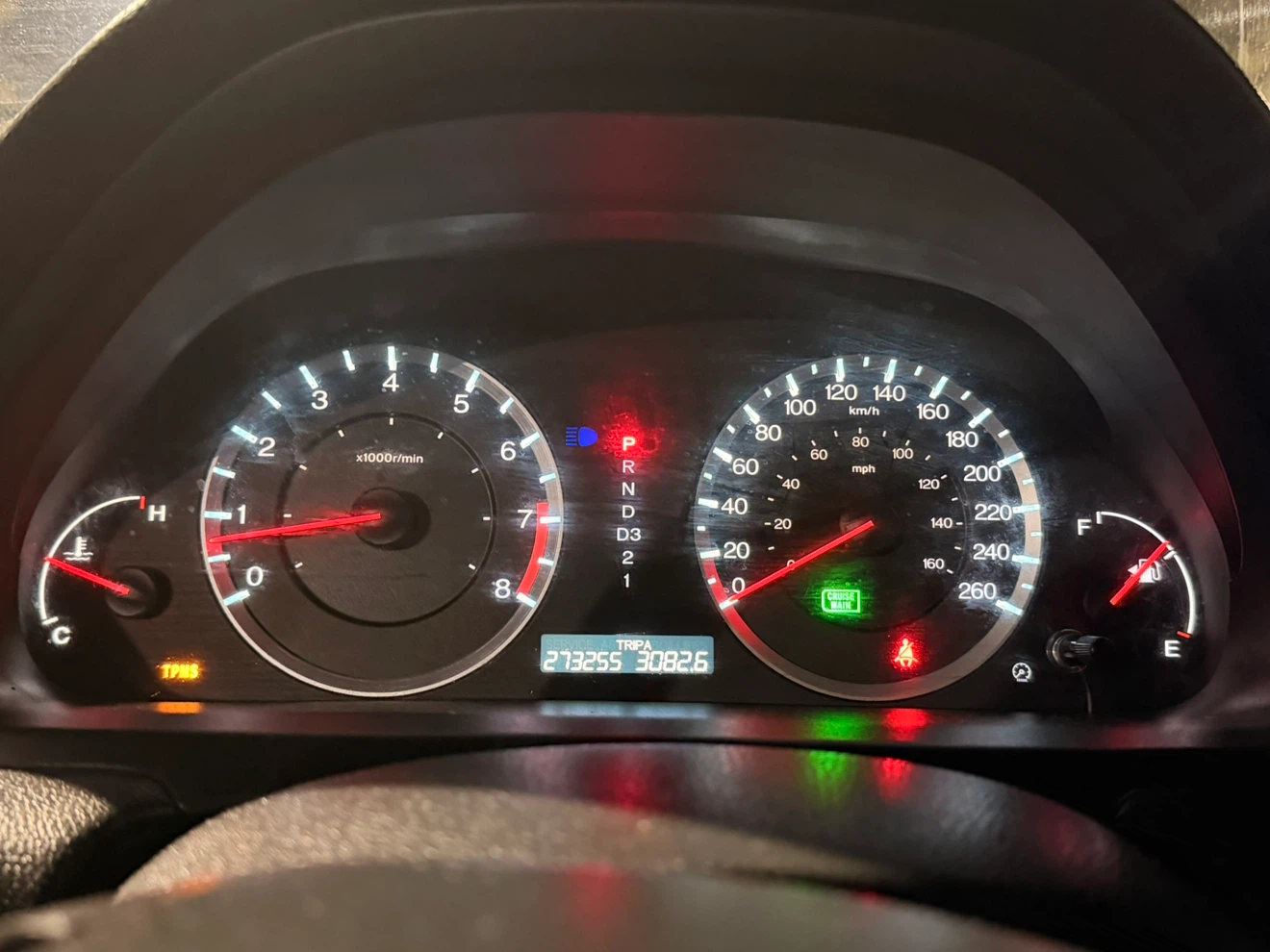 White Honda Accord V6 Sedan - photo 4