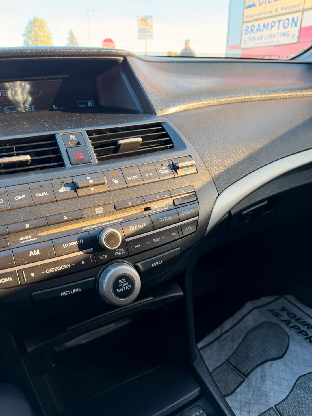 White Honda Accord V6 Sedan - photo 5