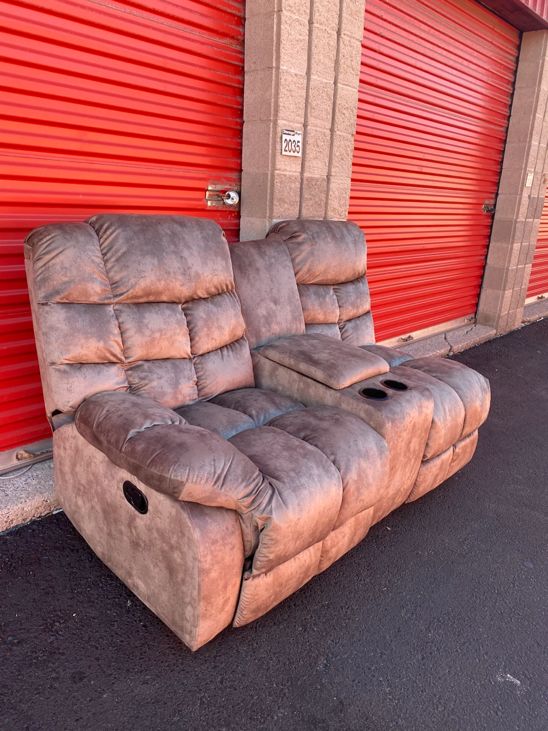 Reclining Loveseat with Console - photo 3