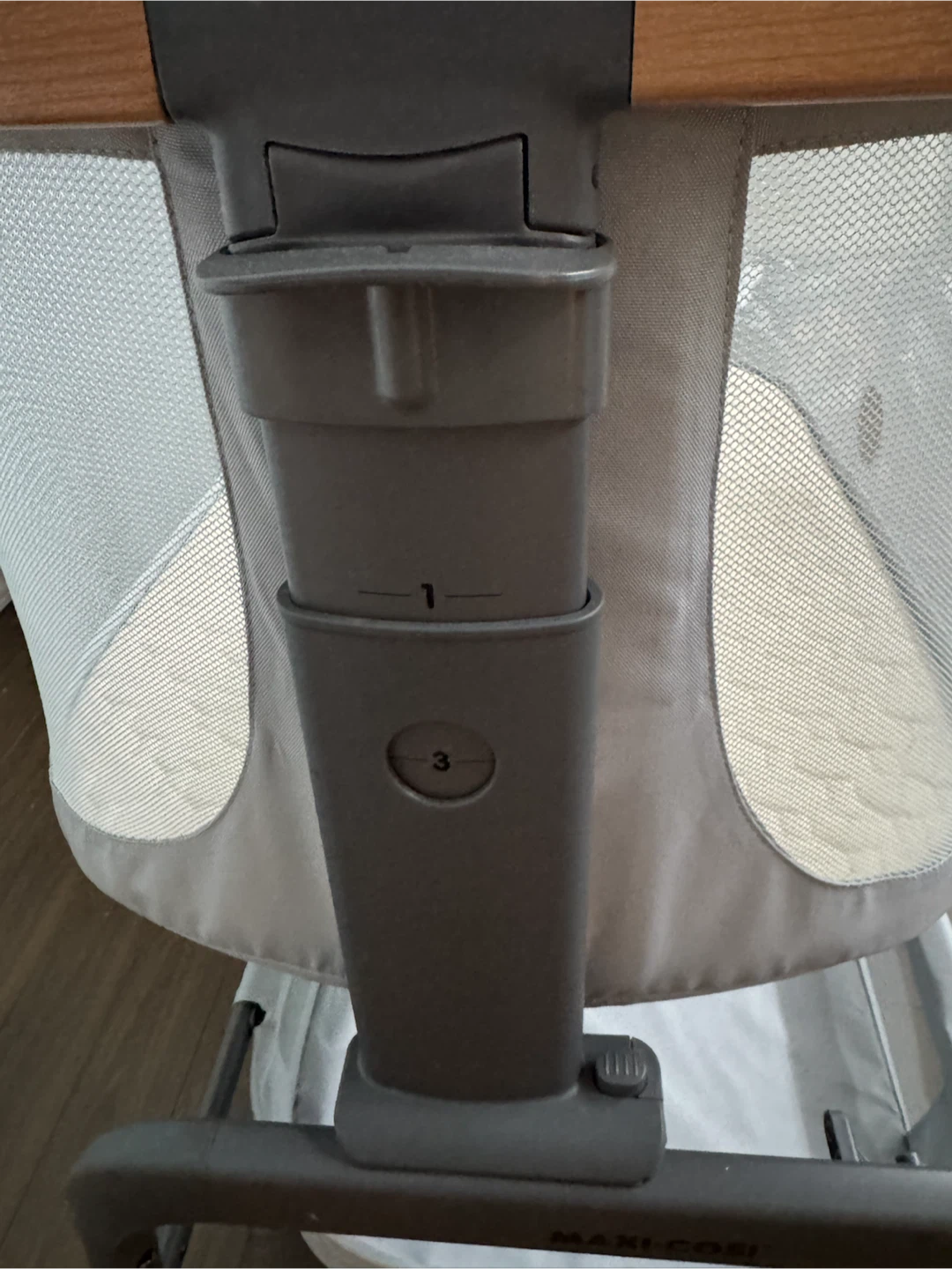 Maxi-Cosi Iora Bedside Bassinet - photo 4