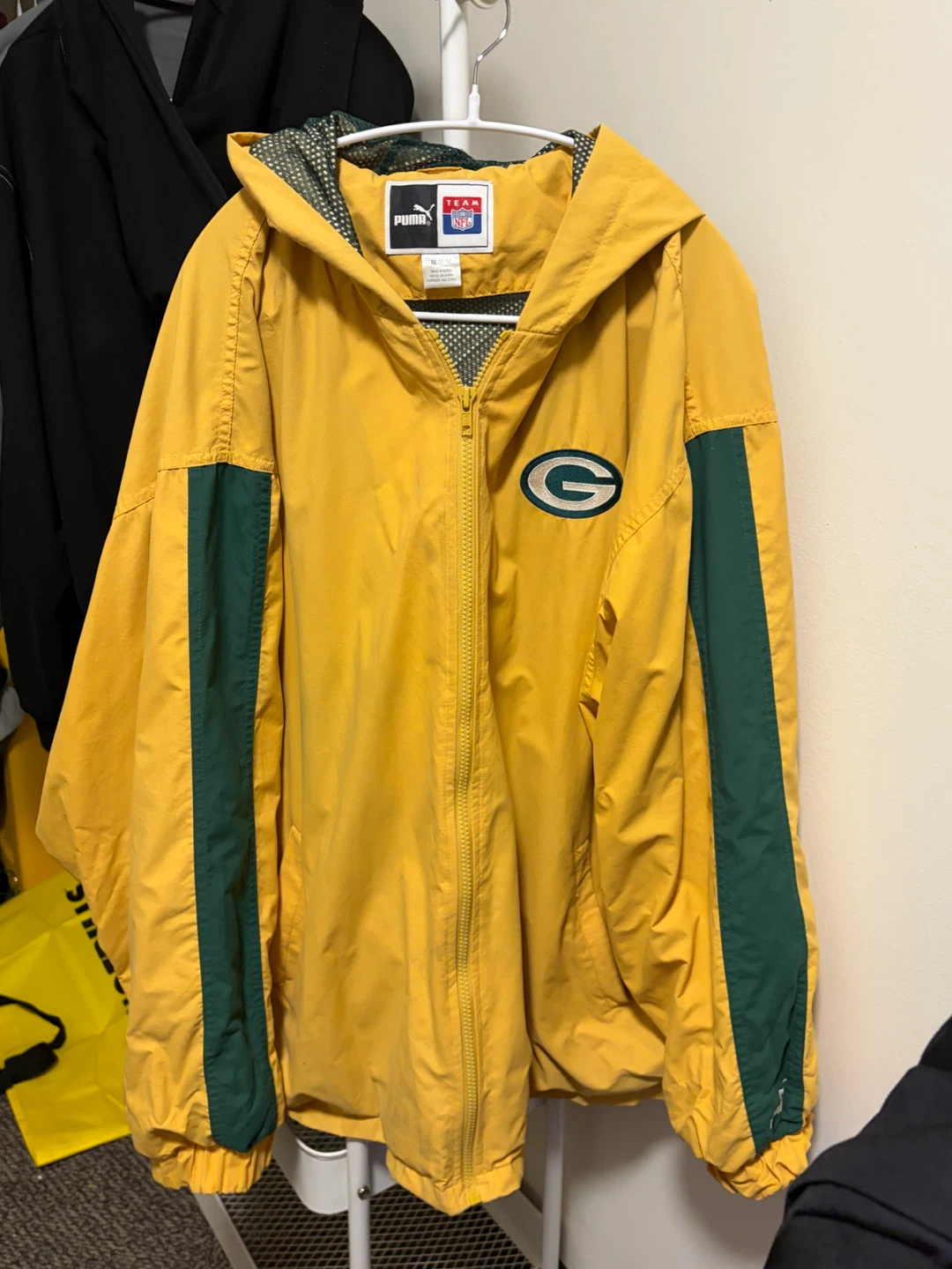 Puma Green Bay Packers NFL Windbreaker Jacket M